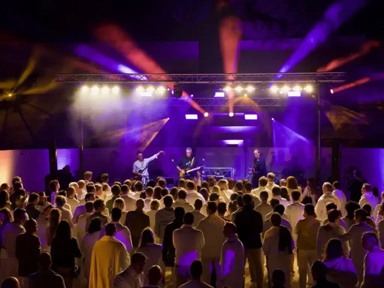 A3E99C27-AA0F-4213-89DA-EC08D767242B_1_105_c-1